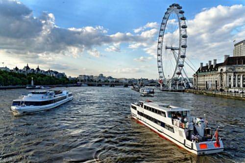 Thames river cruises
